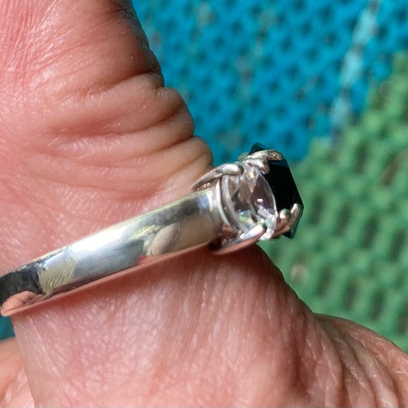 925 CN Design London Blue Topaz Ring 💍 Size 8.75 Stunning - Picture 8 of 9